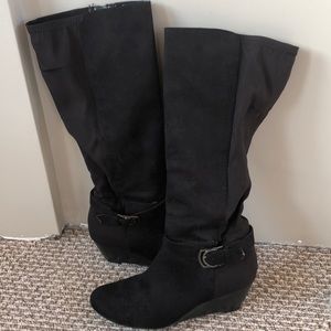 Black suede boots